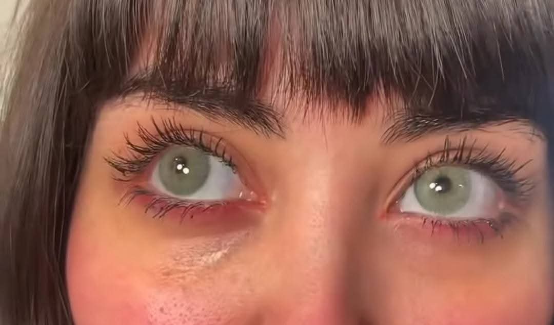Angeles Gray